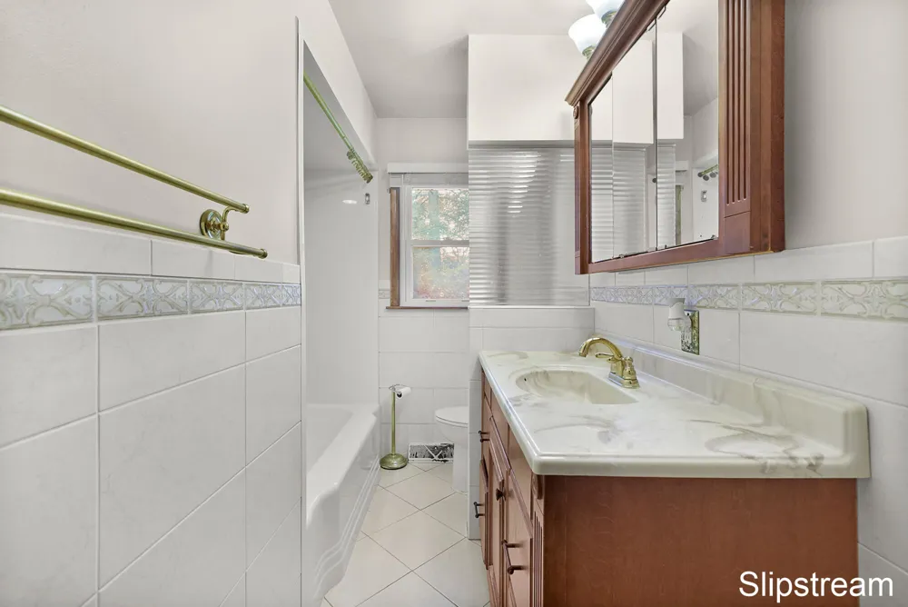 168 E Delaware Avenue Benton Charter Township, MI 49022