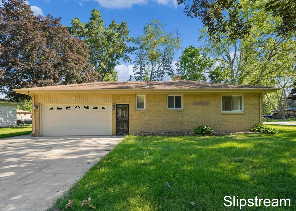 168 E Delaware Avenue Benton Charter Township, MI 49022