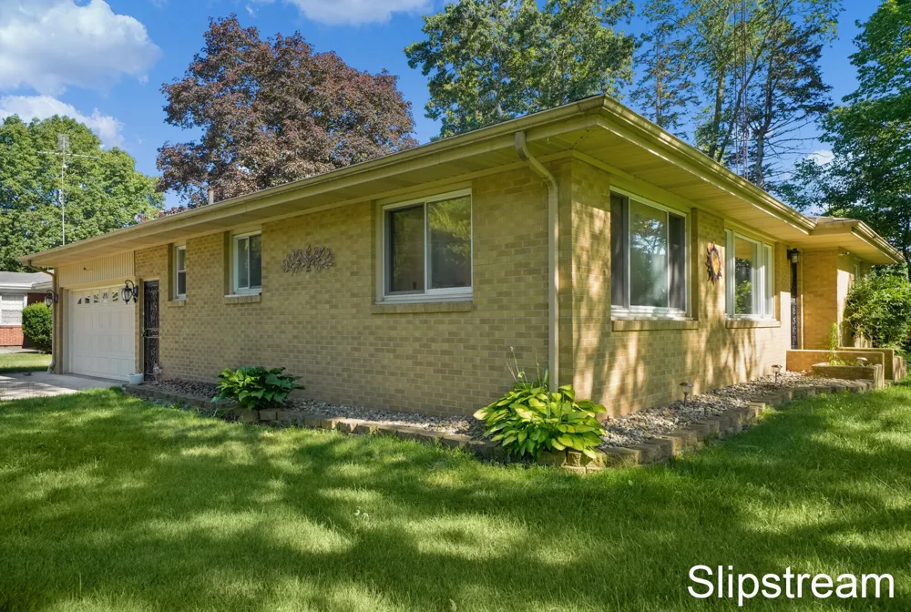 168 E Delaware Avenue Benton Charter Township, MI 49022