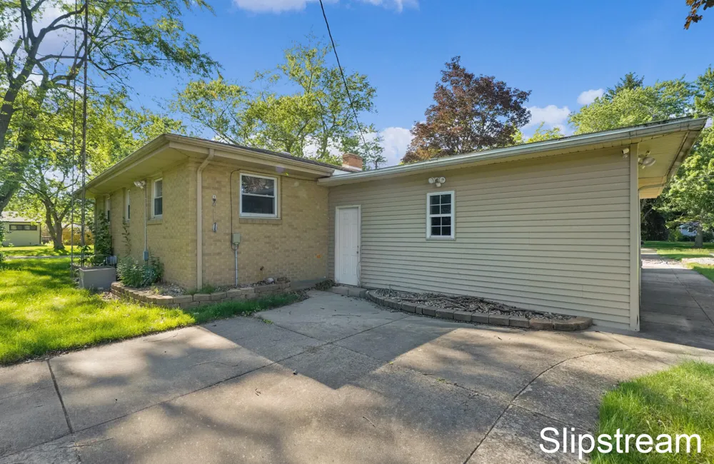 168 E Delaware Avenue Benton Charter Township, MI 49022