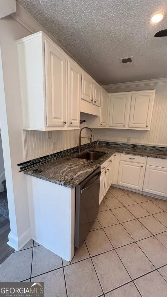 55 Holly Springs CIR Port Wentworth, GA 31407