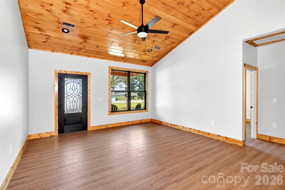 1652 Doggett Road Forest City, NC 28043