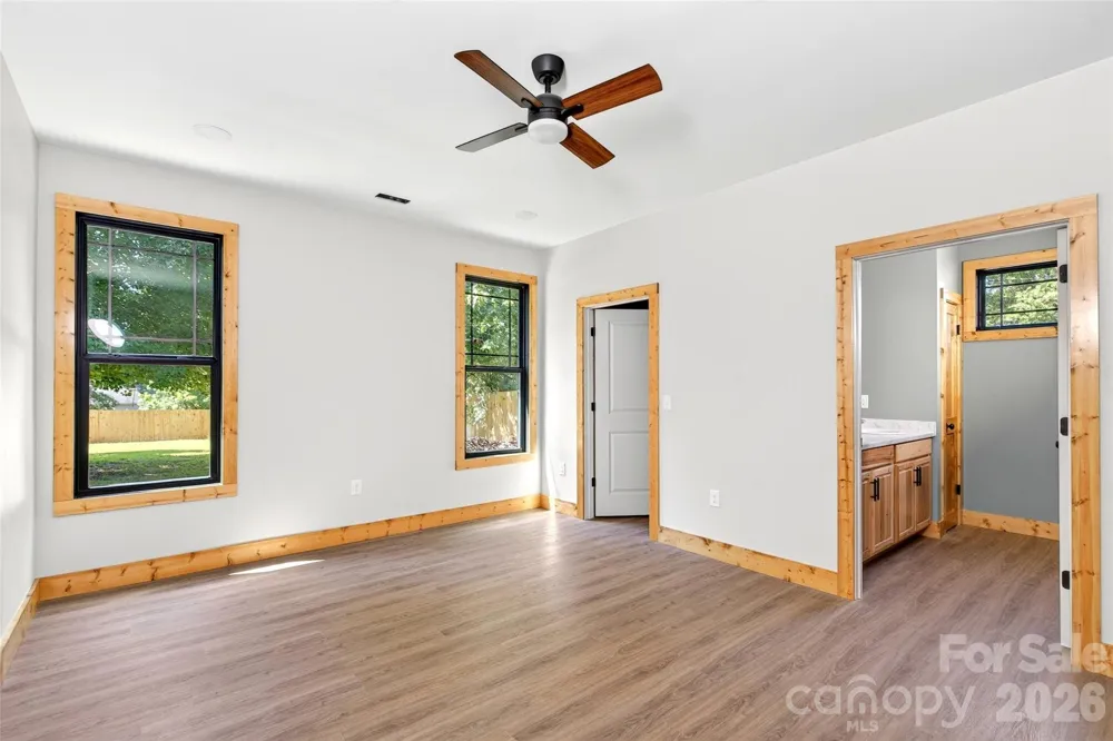 1652 Doggett Road Forest City, NC 28043