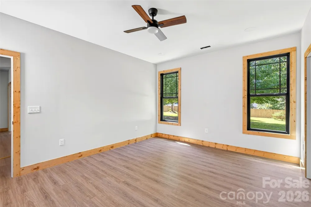 1652 Doggett Road Forest City, NC 28043