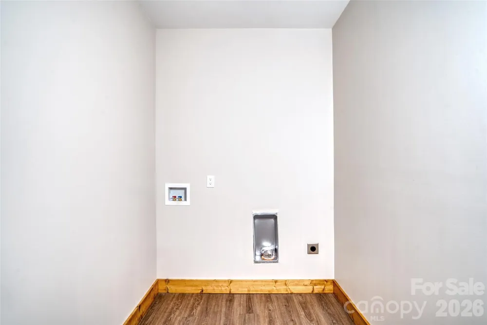 1652 Doggett Road Forest City, NC 28043