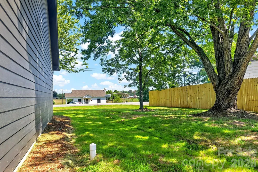 1652 Doggett Road Forest City, NC 28043