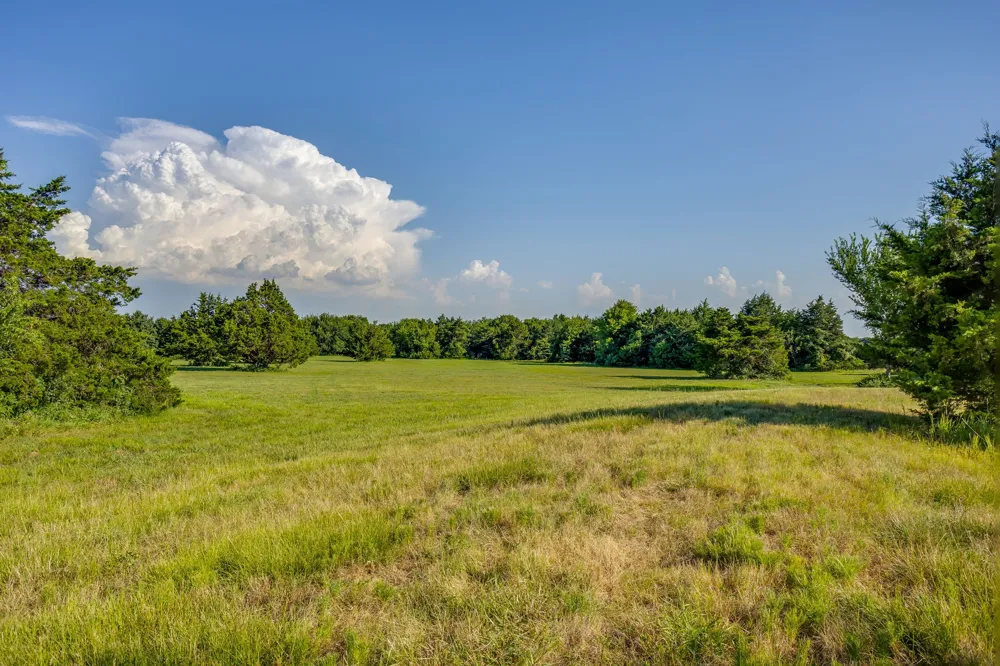 1778 County Road 217 Collinsville, TX 76233
