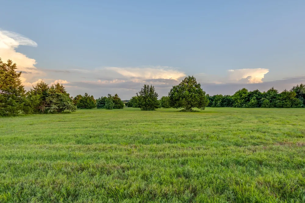 1778 County Road 217 Collinsville, TX 76233