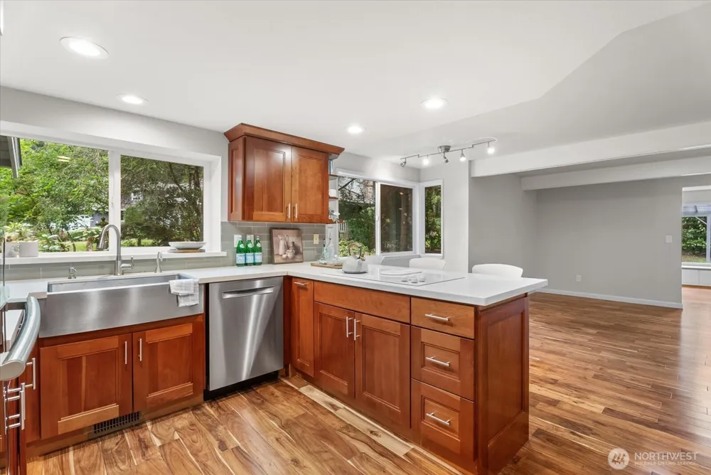 510 239th Avenue NE Sammamish, WA 98074