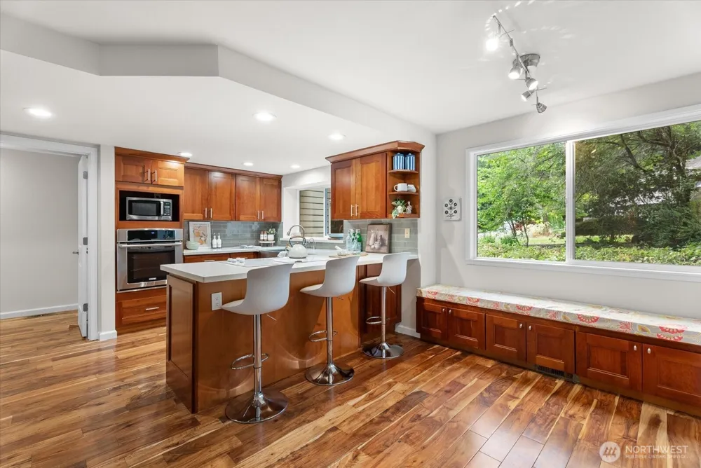 510 239th Avenue NE Sammamish, WA 98074