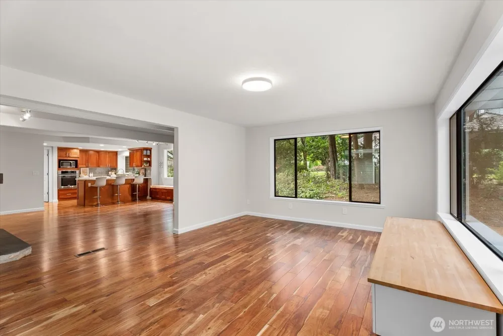 510 239th Avenue NE Sammamish, WA 98074