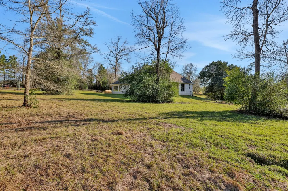 340 Pine Drive Coldspring, TX 77331