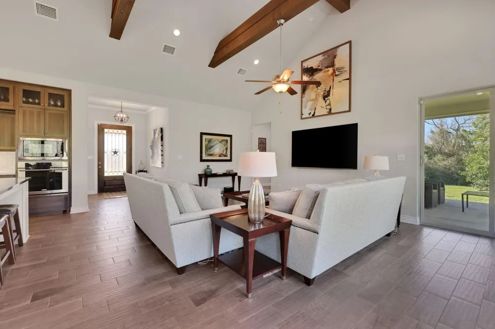 340 Pine Drive Coldspring, TX 77331