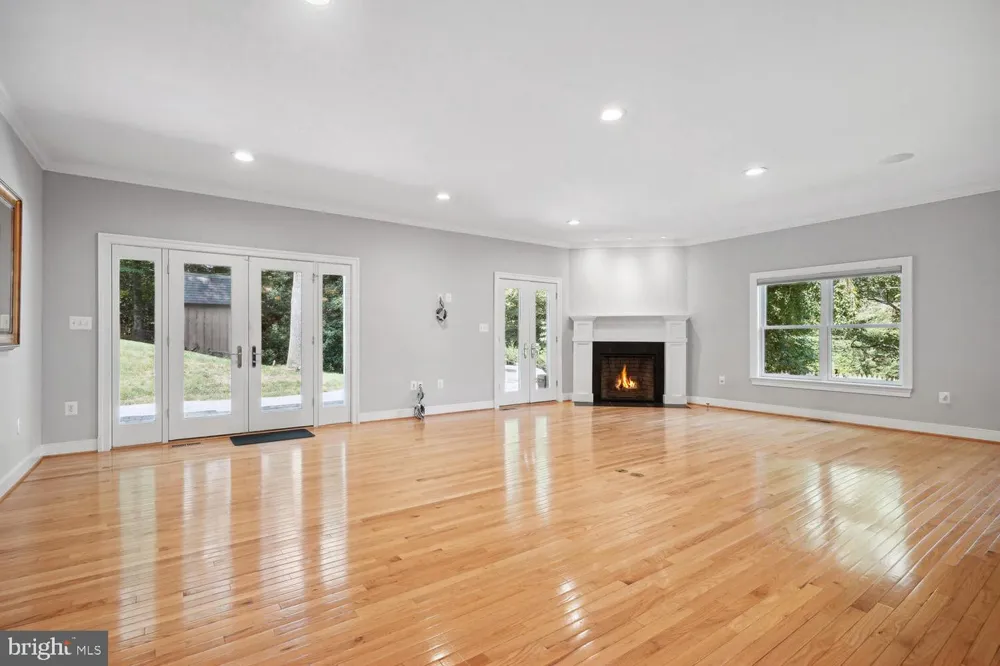 1530 FOREST VILLA LANE Mclean, VA 22101