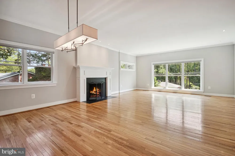 1530 FOREST VILLA LANE Mclean, VA 22101