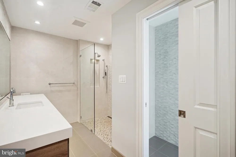 1530 FOREST VILLA LANE Mclean, VA 22101