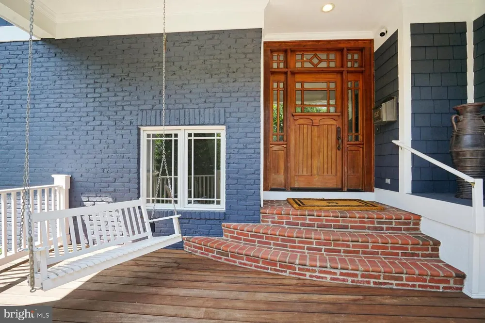 1530 FOREST VILLA LANE Mclean, VA 22101