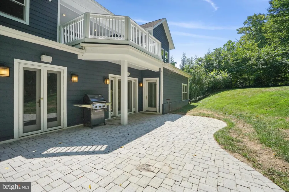 1530 FOREST VILLA LANE Mclean, VA 22101