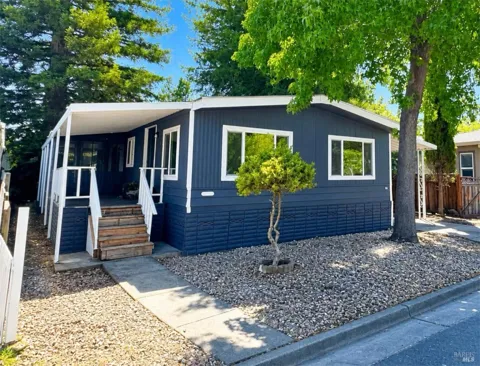 902 Corte Amarillo Road