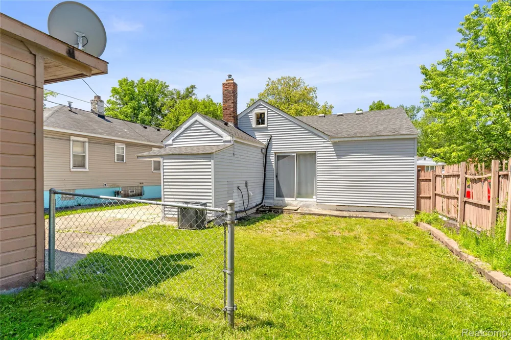3280 Inman Street Ferndale City, MI 48220