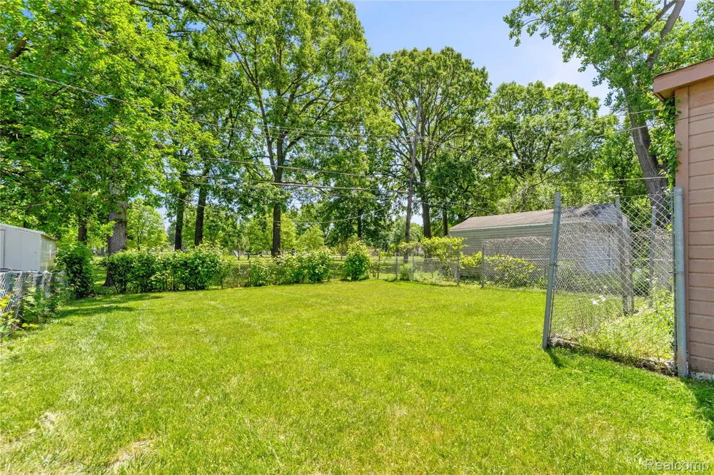 3280 Inman Street Ferndale City, MI 48220