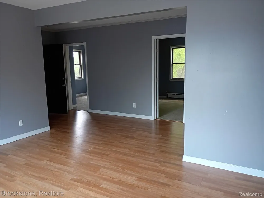 510 Pleasant Street #6 Charlotte City, MI 48813