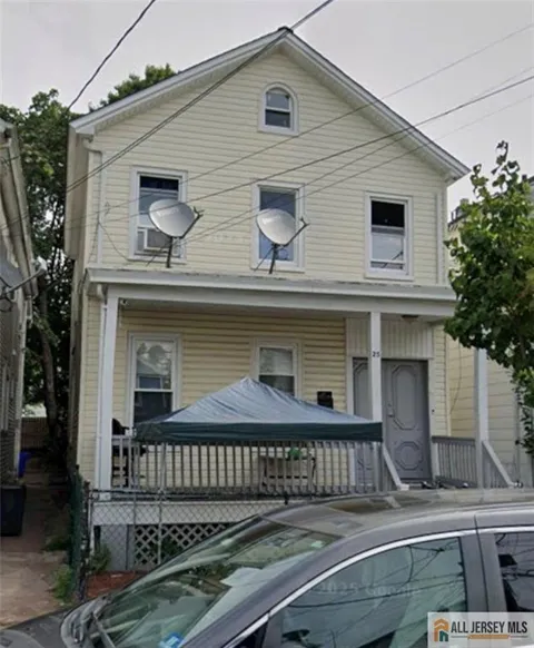 25 Alexander Street #1&2