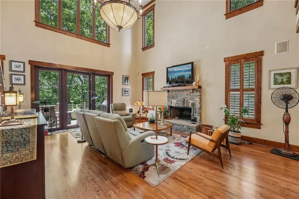 63 Choctaw Ridge Big Canoe, GA 30143