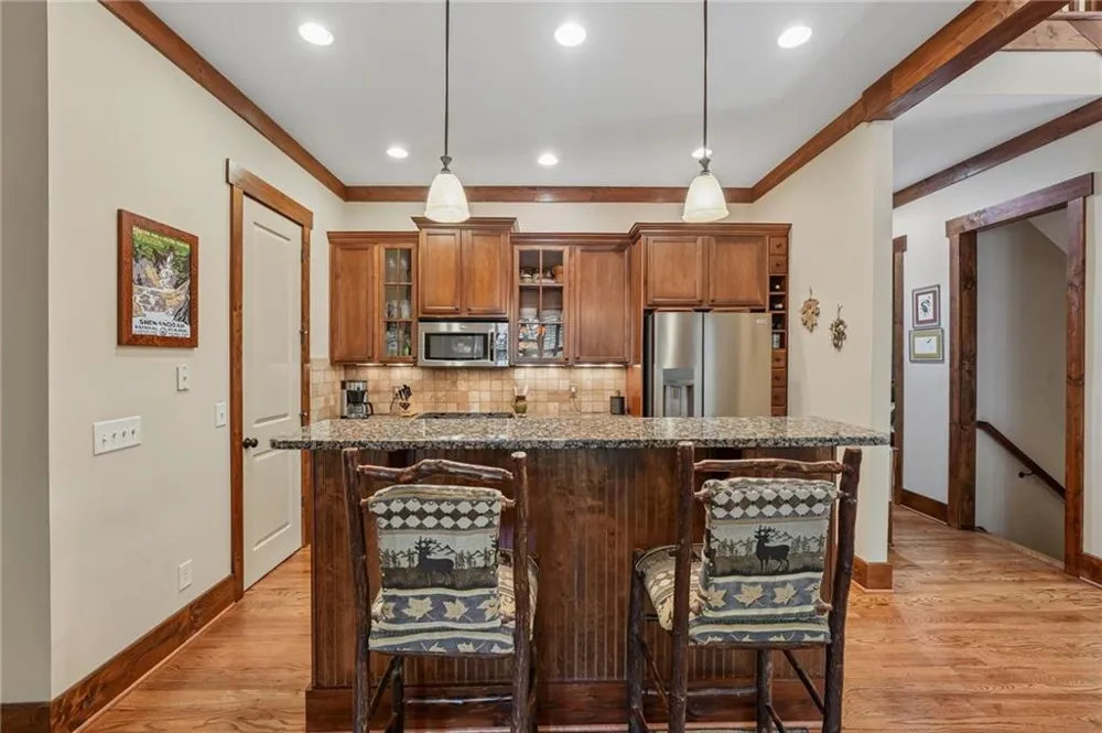 63 Choctaw Ridge Big Canoe, GA 30143