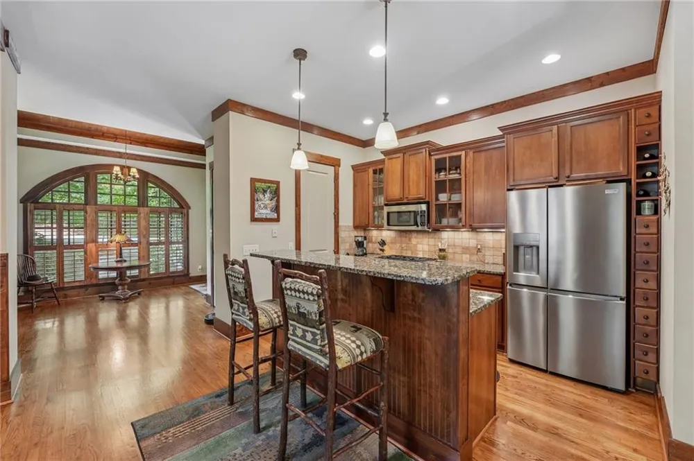 63 Choctaw Ridge Big Canoe, GA 30143