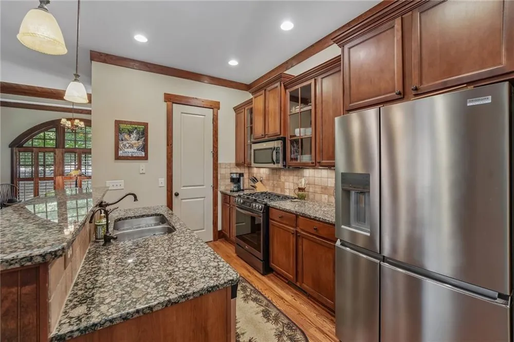 63 Choctaw Ridge Big Canoe, GA 30143