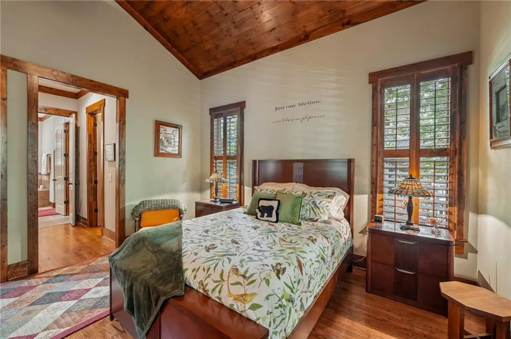 63 Choctaw Ridge Big Canoe, GA 30143