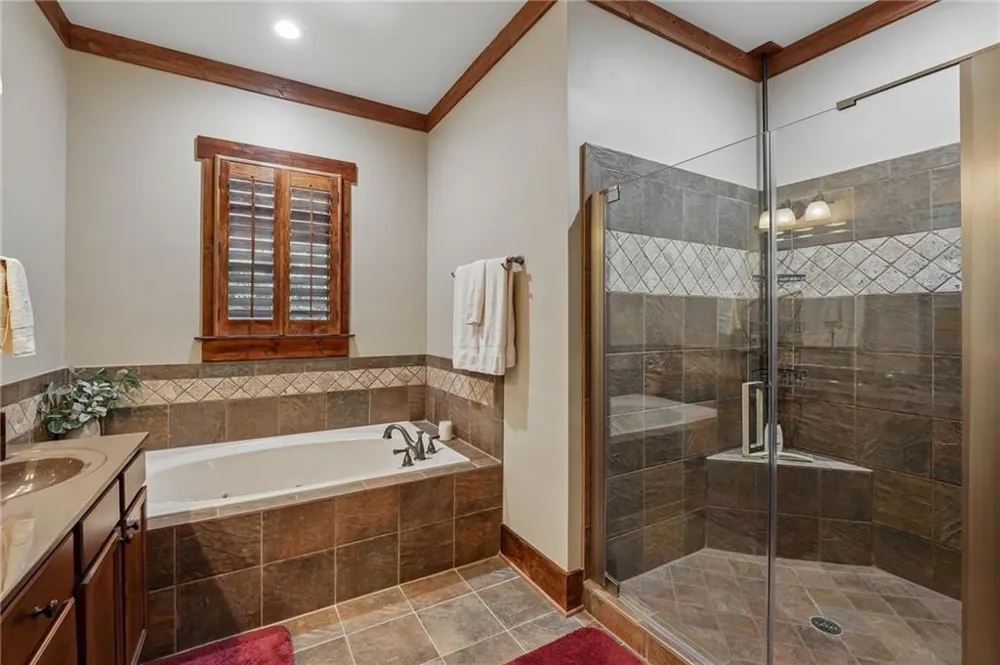 63 Choctaw Ridge Big Canoe, GA 30143