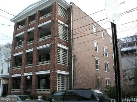 131 SCHUYLKILL AVENUE