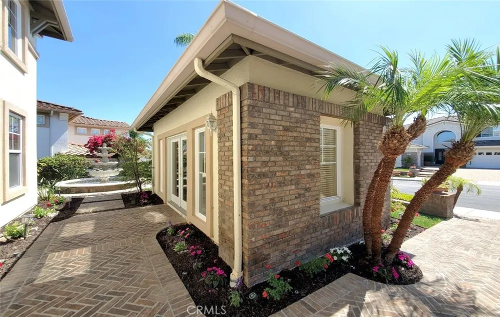 28671 Sea Point Laguna Niguel, CA 92677