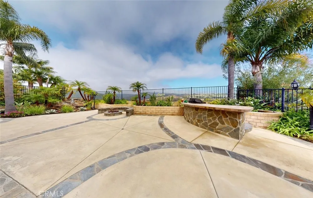 28671 Sea Point Laguna Niguel, CA 92677