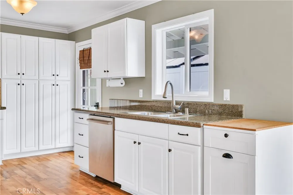 1833 261st Street Lomita, CA 90717