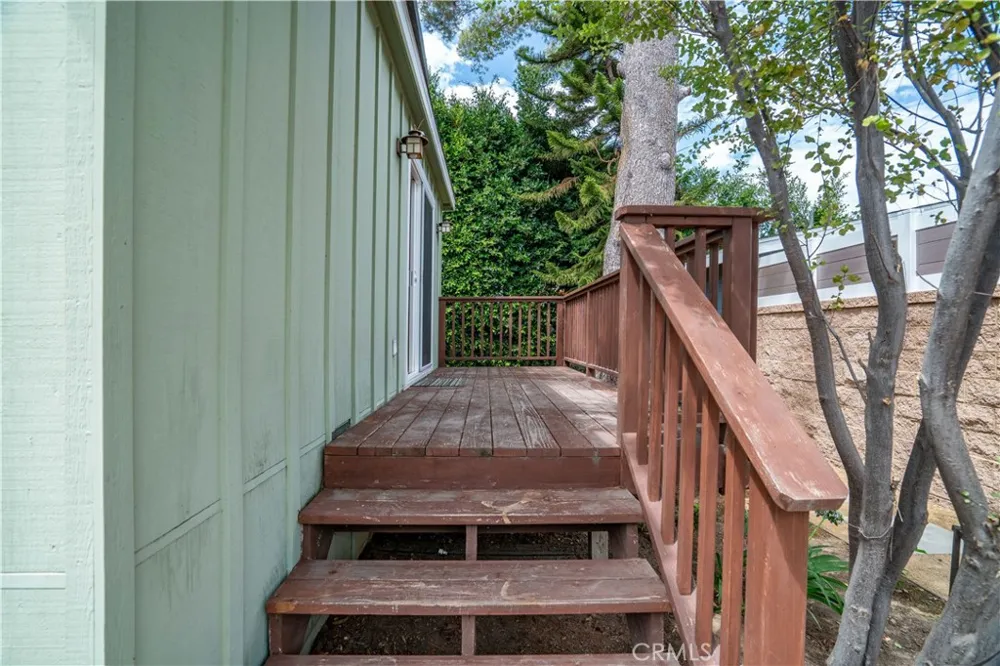 1833 261st Street Lomita, CA 90717
