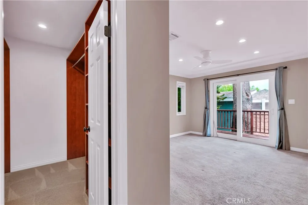 1833 261st Street Lomita, CA 90717