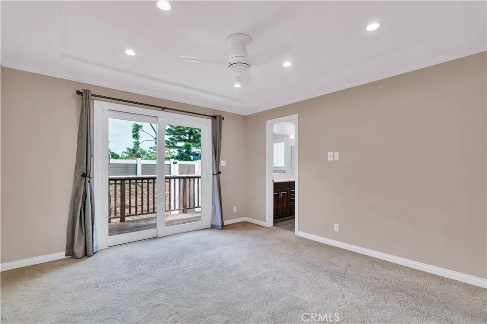 1833 261st Street Lomita, CA 90717