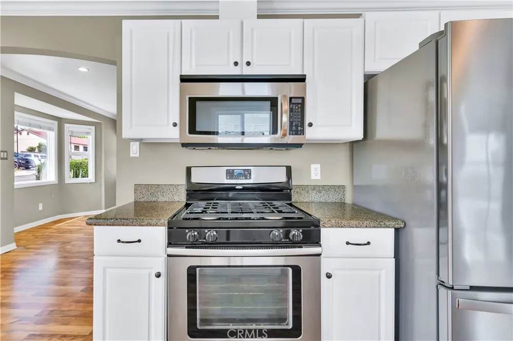 1833 261st Street Lomita, CA 90717