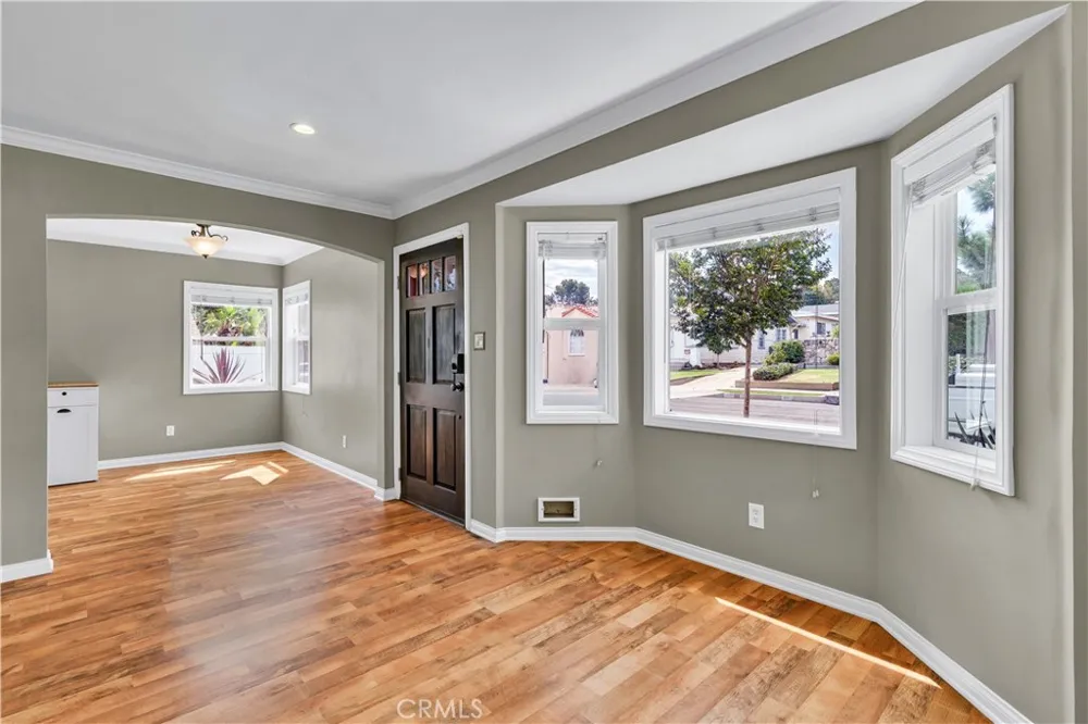 1833 261st Street Lomita, CA 90717