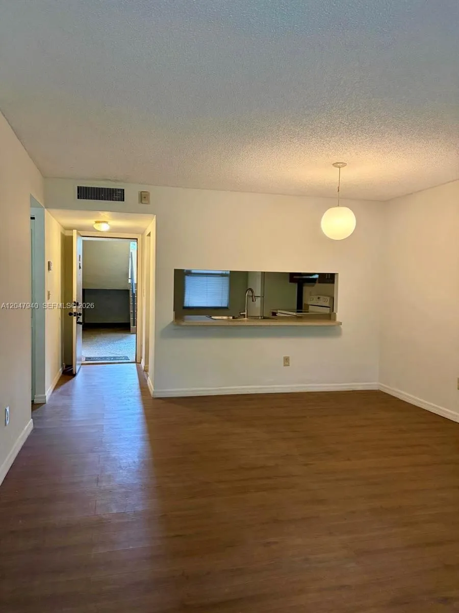 100 NW 76th Ave #102-2 Plantation, FL 33324
