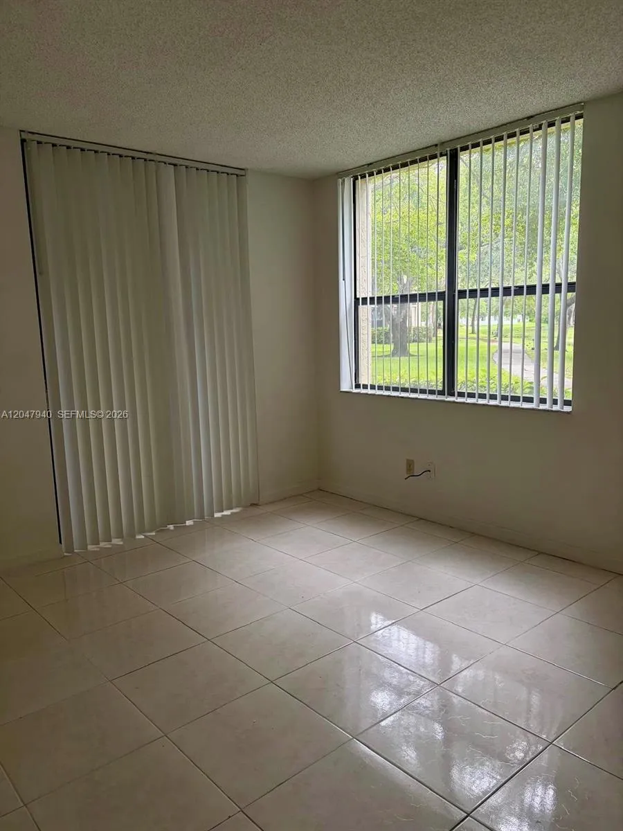 100 NW 76th Ave #102-2 Plantation, FL 33324