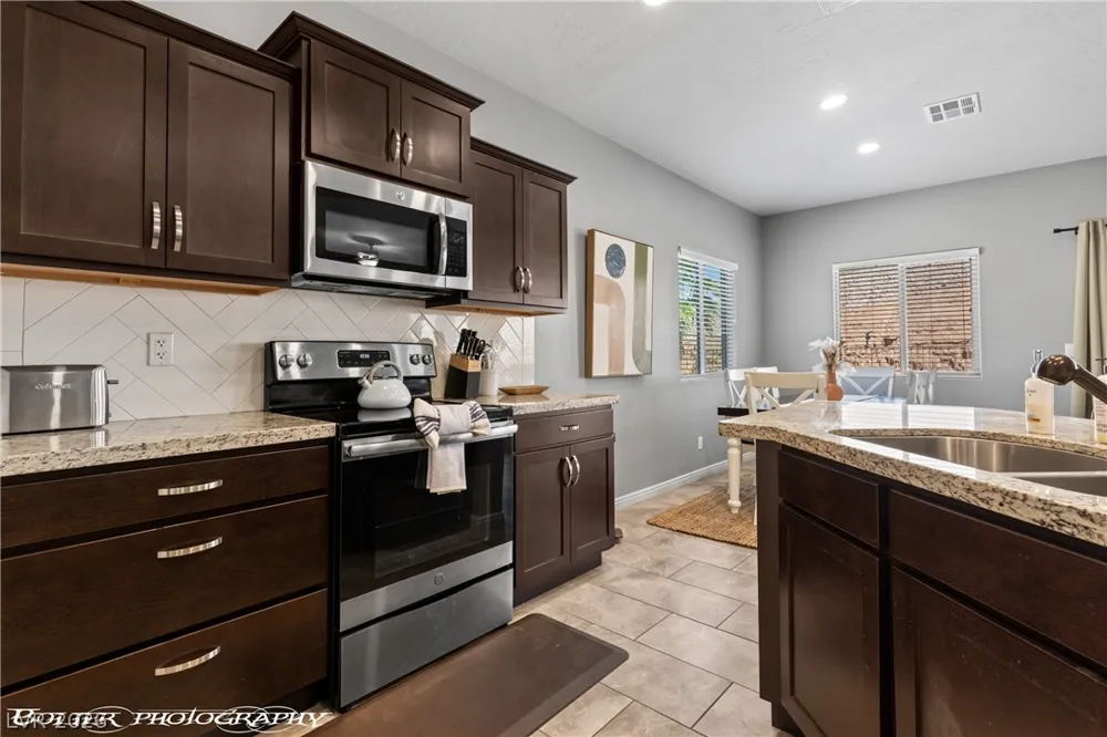 673 Beech Wood Lane Mesquite, NV 89027
