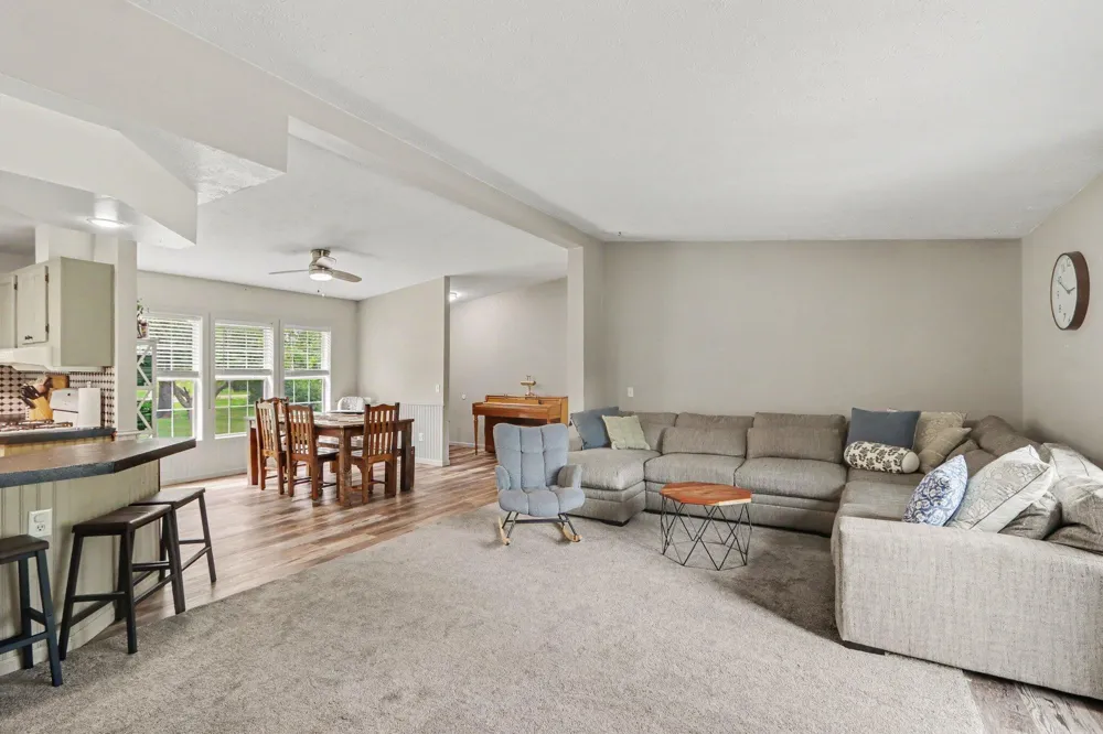 56883 Pulver Road Fabius Township, MI 49093