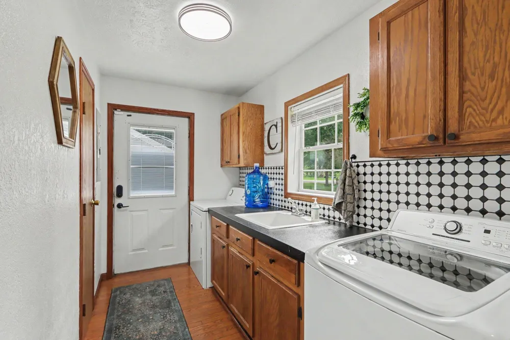 56883 Pulver Road Fabius Township, MI 49093