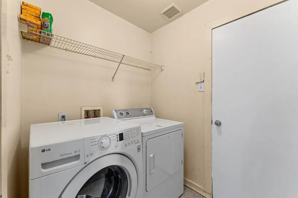 912 Willaby Street Channelview, TX 77530