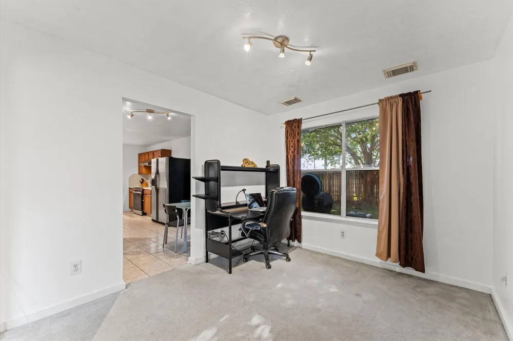 912 Willaby Street Channelview, TX 77530