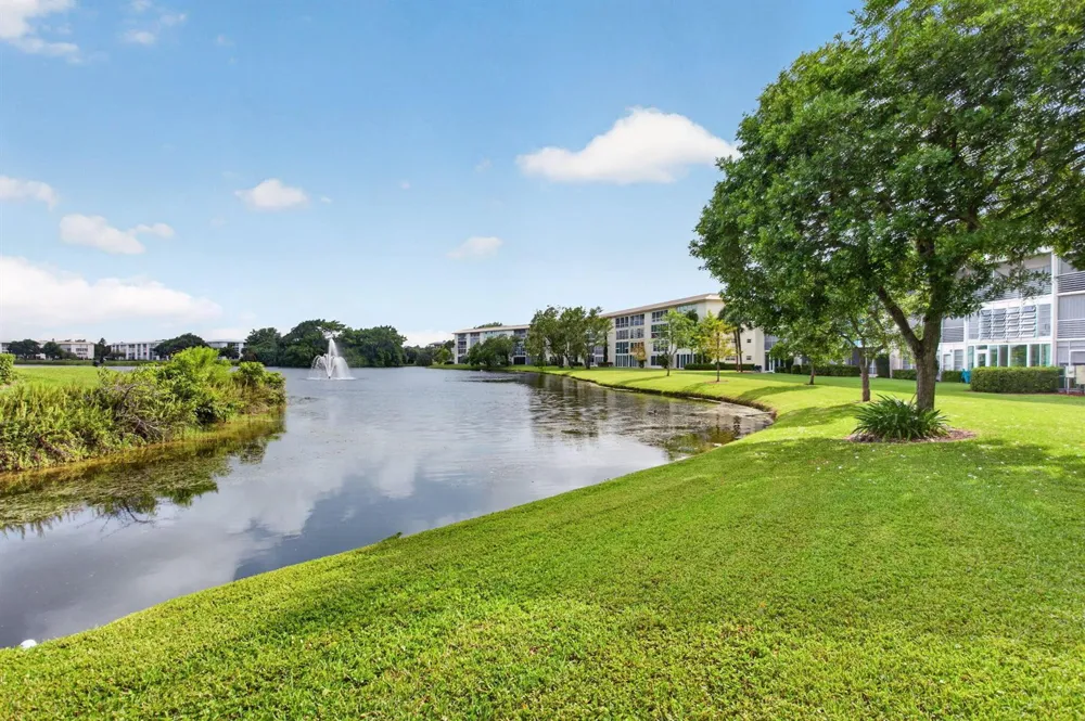 3205 Portofino Point #C2 Coconut Creek, FL 33066